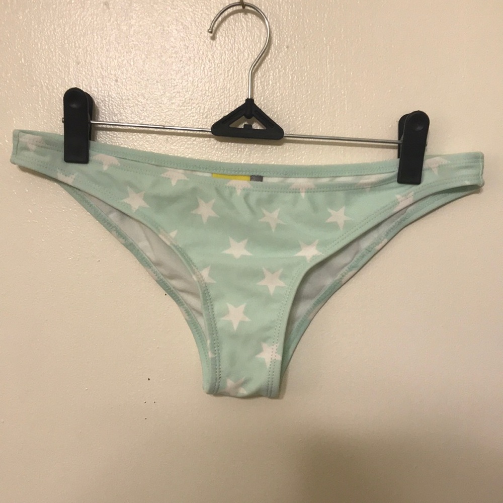 LA HEARTS bathing suit bottom never worn